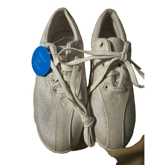 Easy Spirit Level 1 beige Shimmer Walking Running Tennis Shoe Sneaker Sz 8 - Picture 1 of 5